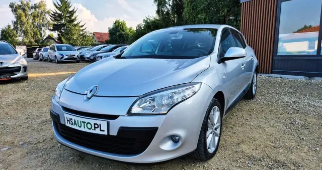 RENAULT Megane 1.6 16V 110 Paris Business