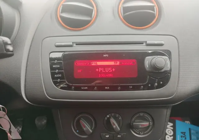 SEAT Ibiza SC 1.4 16V Sport