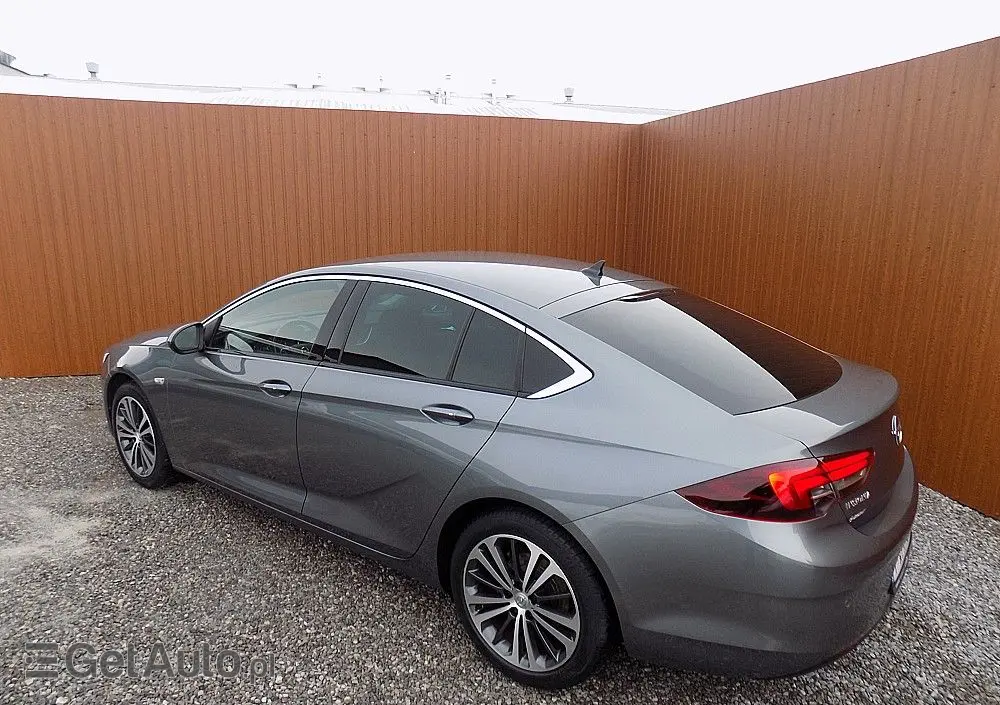 OPEL Insignia Sp 1.5 ECOTEC Direct InjectionTurbo Business Edition