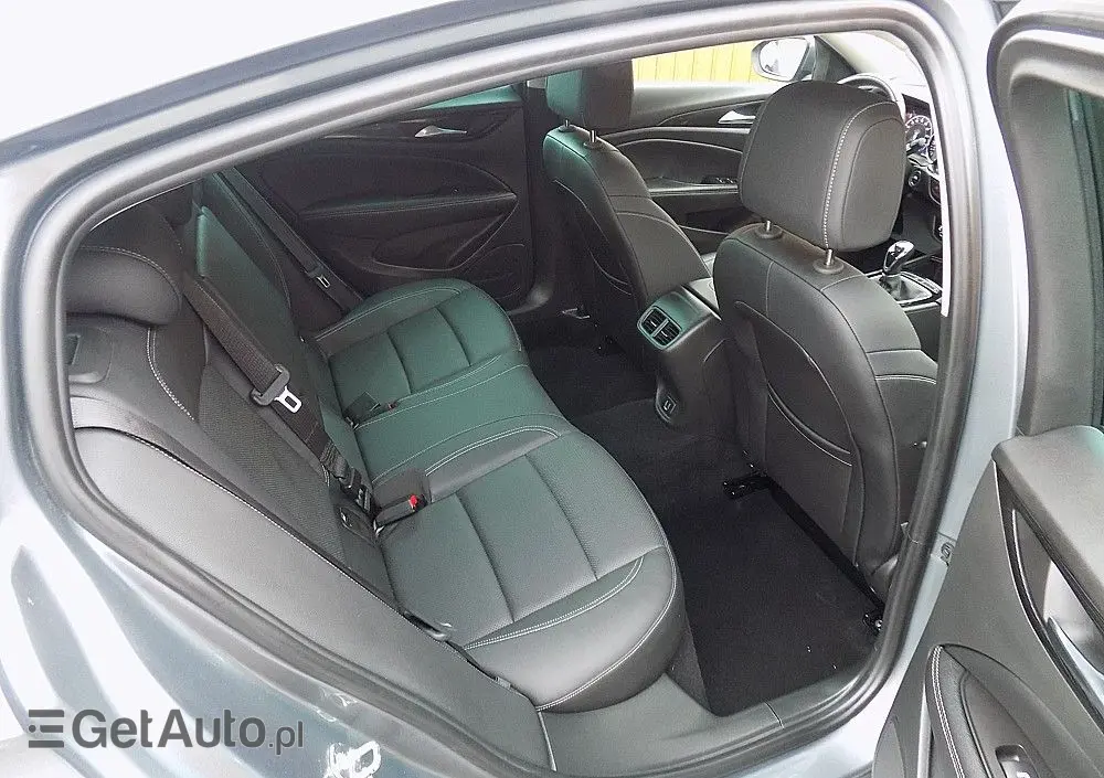 OPEL Insignia Sp 1.5 ECOTEC Direct InjectionTurbo Business Edition