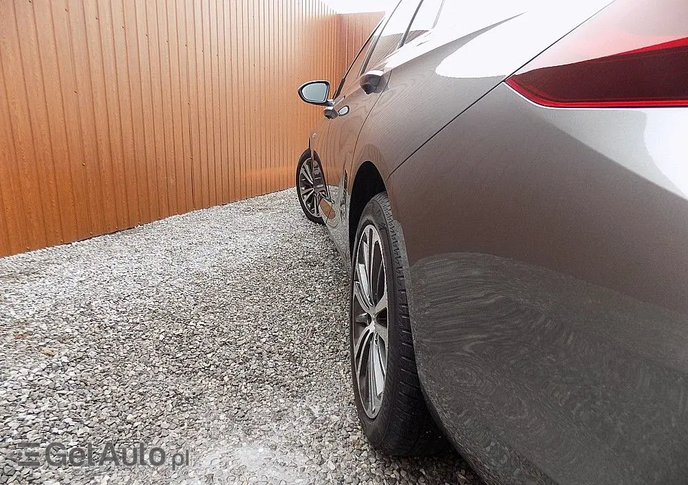 OPEL Insignia Sp 1.5 ECOTEC Direct InjectionTurbo Business Edition