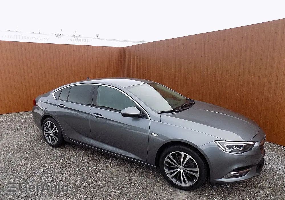 OPEL Insignia Sp 1.5 ECOTEC Direct InjectionTurbo Business Edition