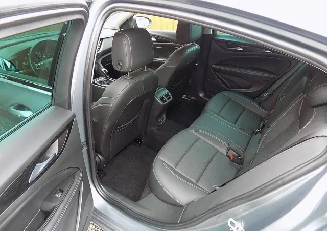 OPEL Insignia Sp 1.5 ECOTEC Direct InjectionTurbo Business Edition