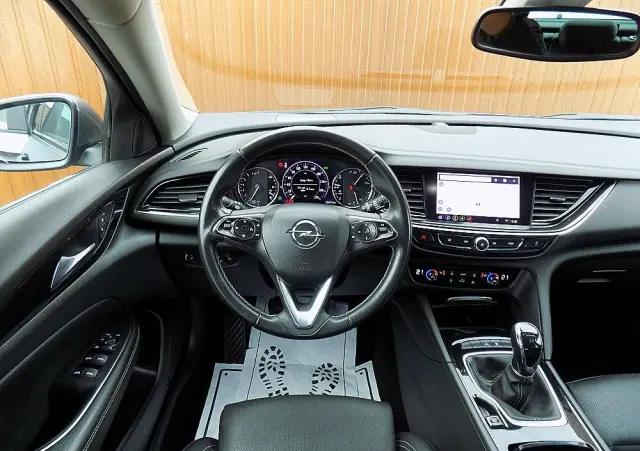 OPEL Insignia Sp 1.5 ECOTEC Direct InjectionTurbo Business Edition