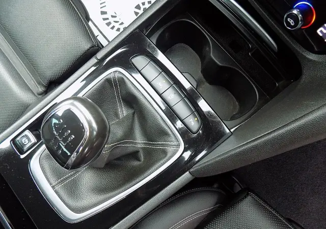 OPEL Insignia Sp 1.5 ECOTEC Direct InjectionTurbo Business Edition