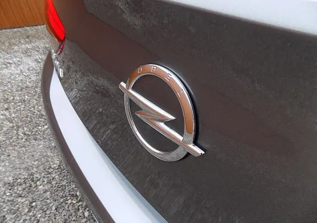 OPEL Insignia Sp 1.5 ECOTEC Direct InjectionTurbo Business Edition