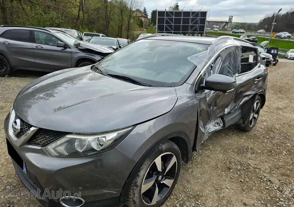 NISSAN Qashqai 1.2 DIG-T 360
