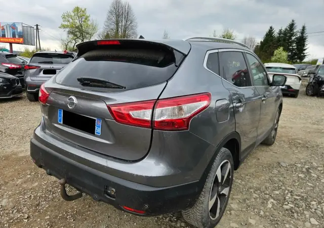 NISSAN Qashqai 1.2 DIG-T 360