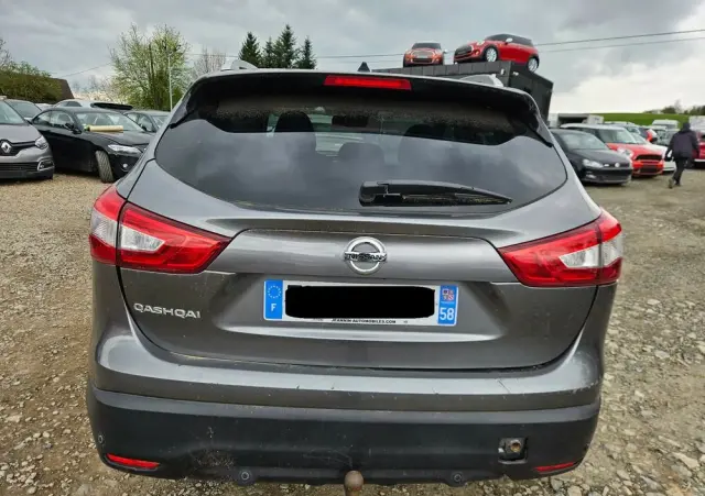 NISSAN Qashqai 1.2 DIG-T 360
