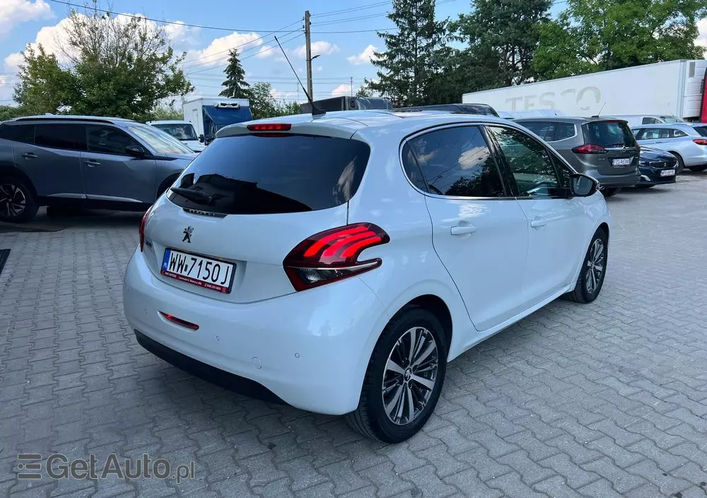 PEUGEOT 208 1.2 PureTech GPF Allure S&S EAT6