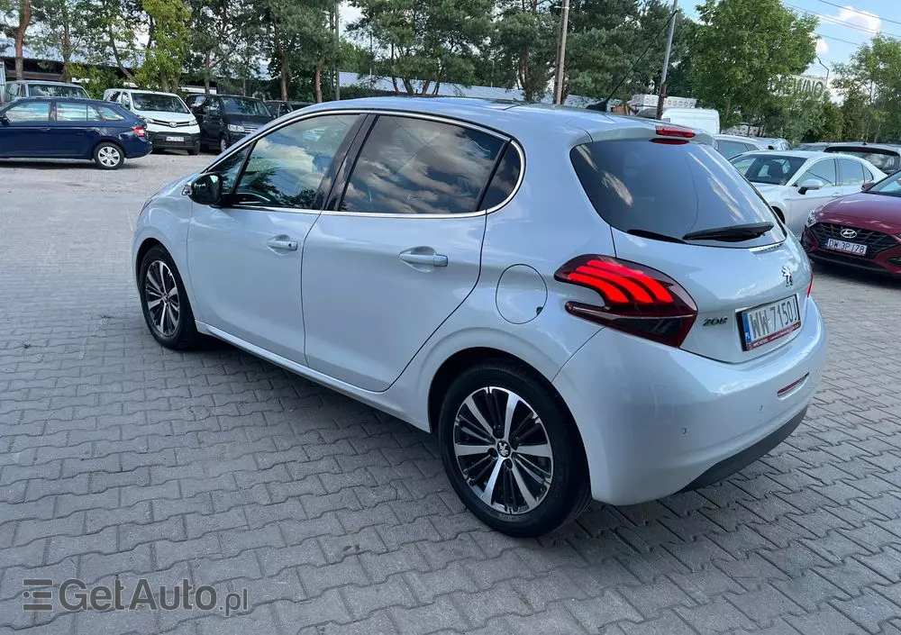 PEUGEOT 208 1.2 PureTech GPF Allure S&S EAT6