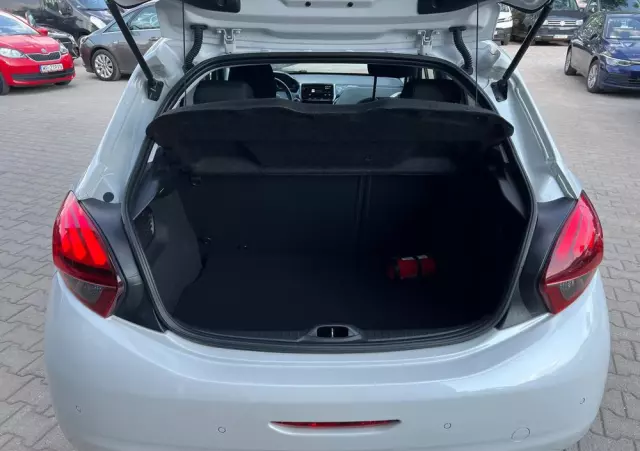 PEUGEOT 208 1.2 PureTech GPF Allure S&S EAT6