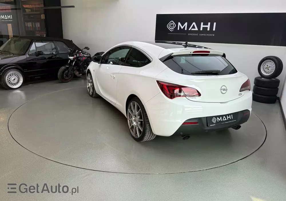 OPEL Astra GTC 1.6 SIDI Turbo ecoFLEX Start/Stop Innovation