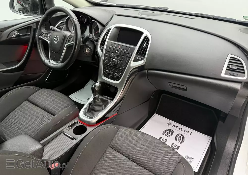 OPEL Astra GTC 1.6 SIDI Turbo ecoFLEX Start/Stop Innovation