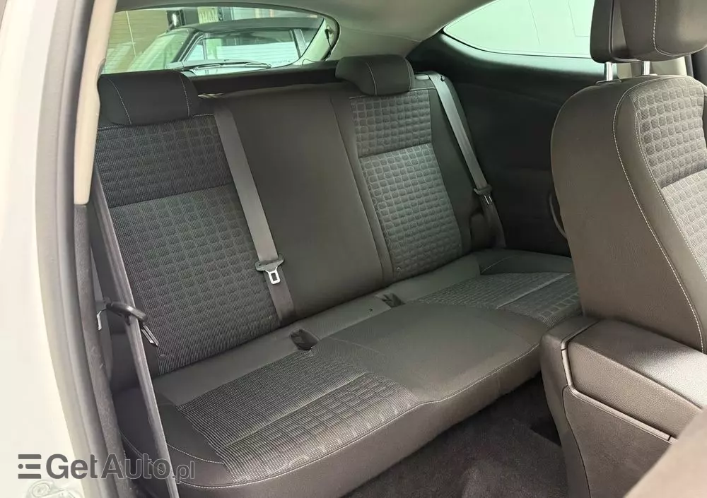 OPEL Astra GTC 1.6 SIDI Turbo ecoFLEX Start/Stop Innovation