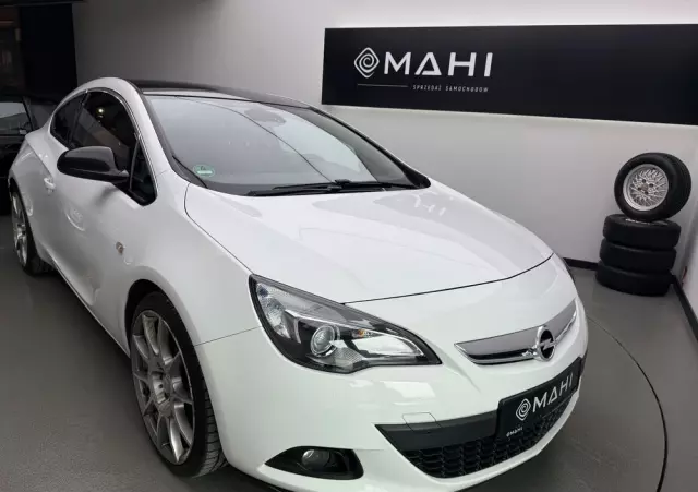 OPEL Astra GTC 1.6 SIDI Turbo ecoFLEX Start/Stop Innovation