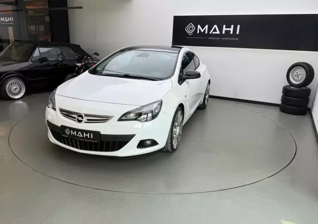 OPEL Astra GTC 1.6 SIDI Turbo ecoFLEX Start/Stop Innovation