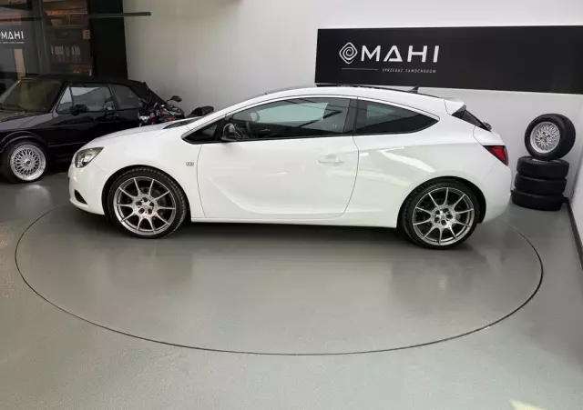 OPEL Astra GTC 1.6 SIDI Turbo ecoFLEX Start/Stop Innovation