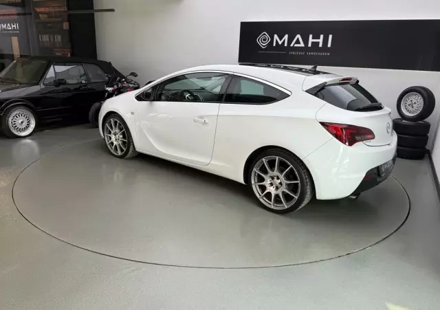 OPEL Astra GTC 1.6 SIDI Turbo ecoFLEX Start/Stop Innovation