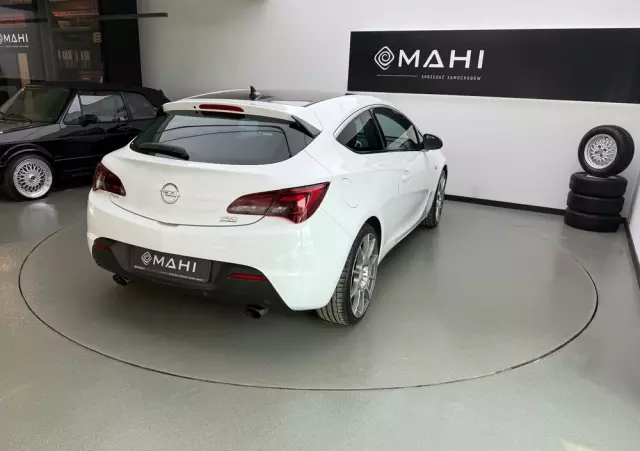 OPEL Astra GTC 1.6 SIDI Turbo ecoFLEX Start/Stop Innovation