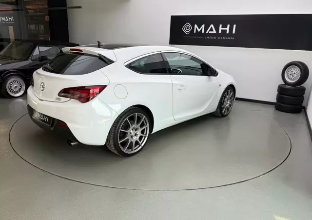 OPEL Astra GTC 1.6 SIDI Turbo ecoFLEX Start/Stop Innovation