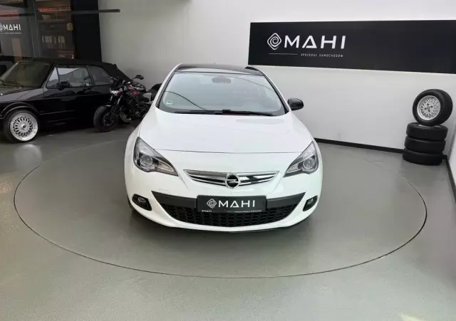 OPEL Astra GTC 1.6 SIDI Turbo ecoFLEX Start/Stop Innovation