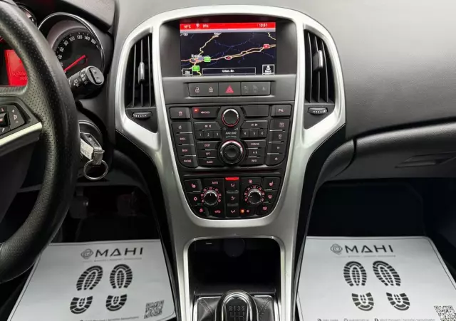 OPEL Astra GTC 1.6 SIDI Turbo ecoFLEX Start/Stop Innovation