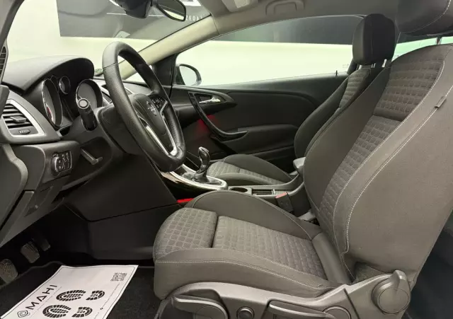 OPEL Astra GTC 1.6 SIDI Turbo ecoFLEX Start/Stop Innovation