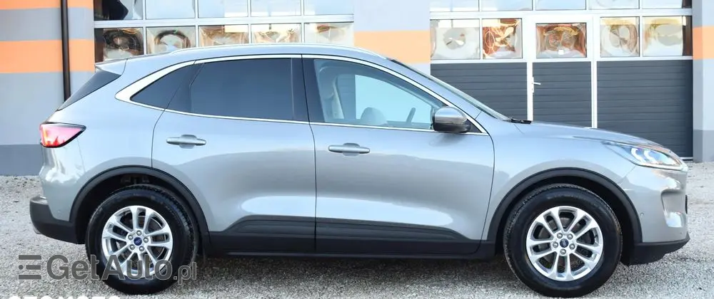 FORD Kuga 2.0 EcoBlue Hybrid TITANIUM X