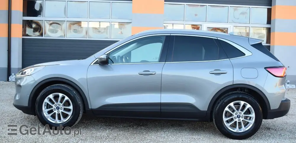 FORD Kuga 2.0 EcoBlue Hybrid TITANIUM X