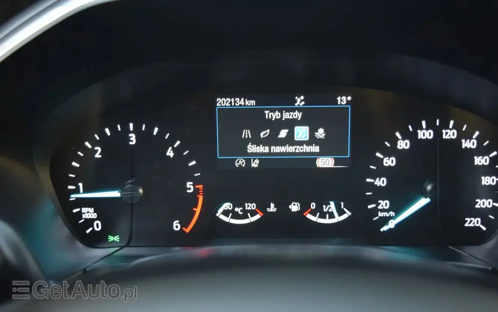 FORD Kuga 2.0 EcoBlue Hybrid TITANIUM X