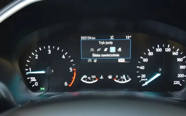 FORD Kuga 2.0 EcoBlue Hybrid TITANIUM X