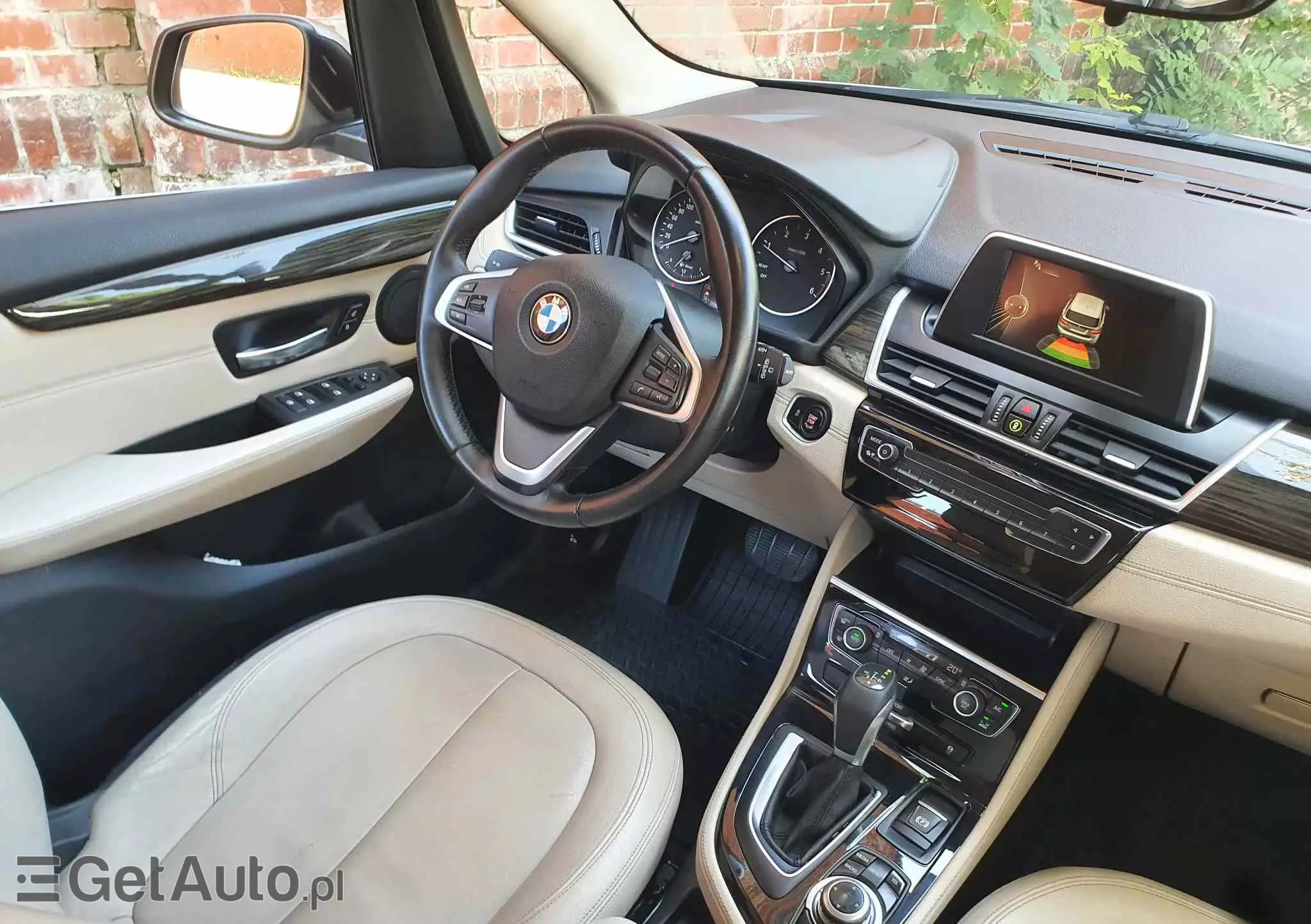 BMW Seria 2 218d Active Tourer Luxury Line