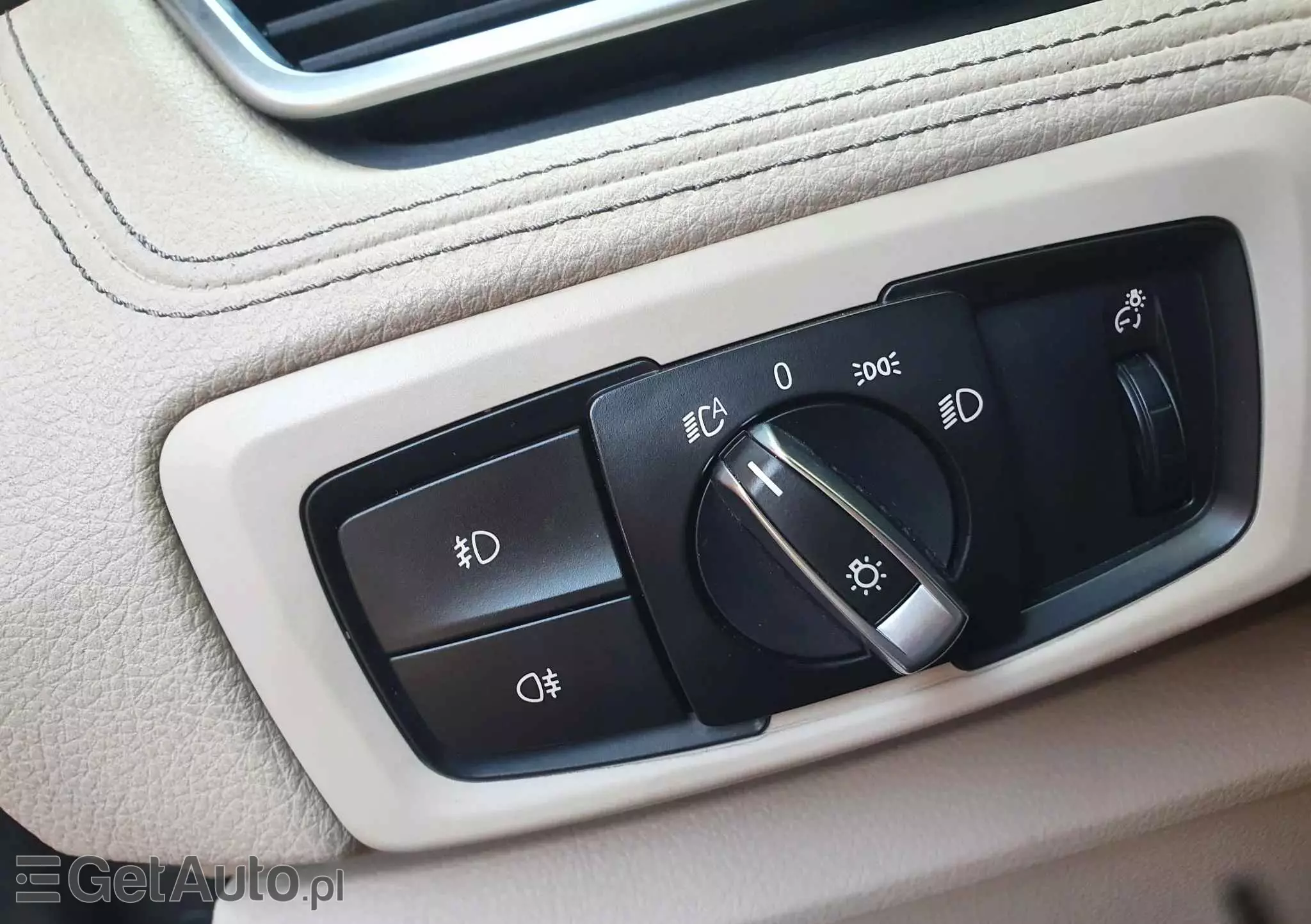 BMW Seria 2 218d Active Tourer Luxury Line