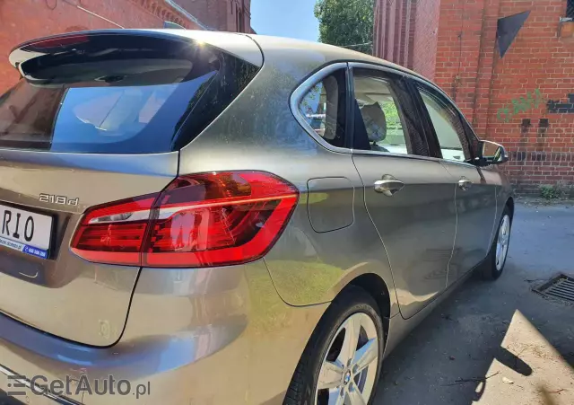 BMW Seria 2 218d Active Tourer Luxury Line