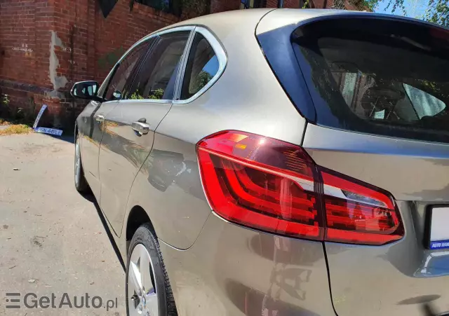 BMW Seria 2 218d Active Tourer Luxury Line