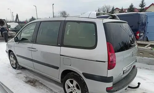 PEUGEOT 807 