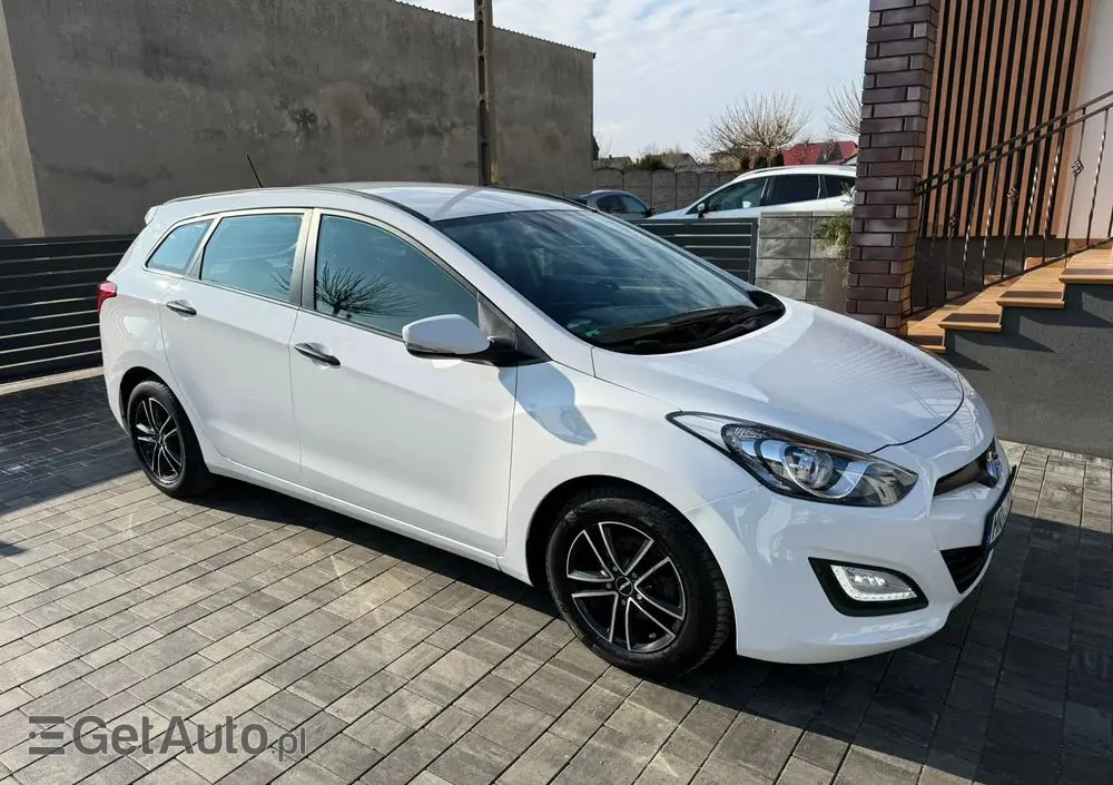 HYUNDAI I30 1.4 Premium