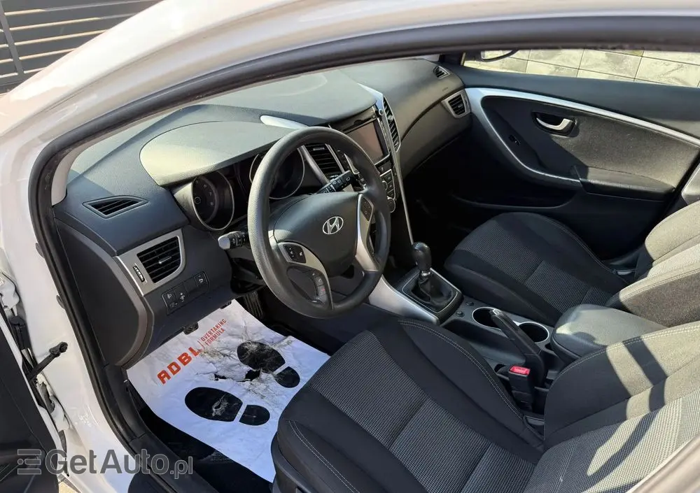 HYUNDAI I30 1.4 Premium