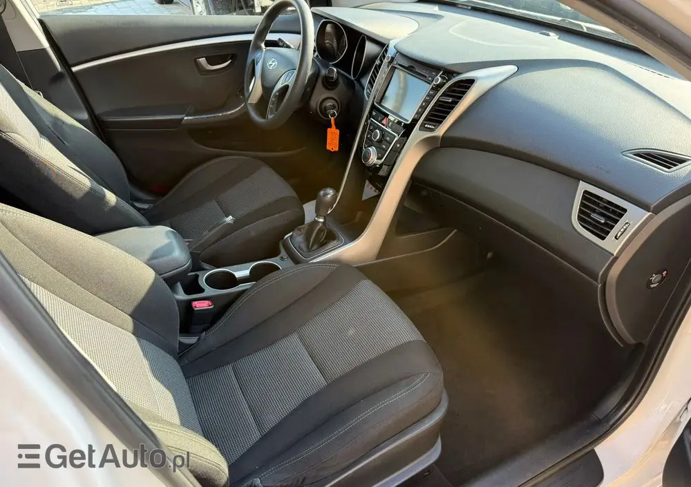 HYUNDAI I30 1.4 Premium