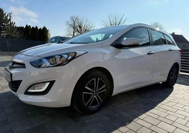 HYUNDAI I30 1.4 Premium