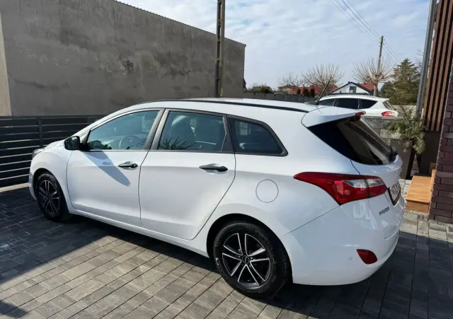 HYUNDAI I30 1.4 Premium