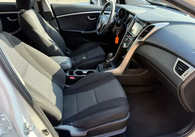HYUNDAI I30 1.4 Premium