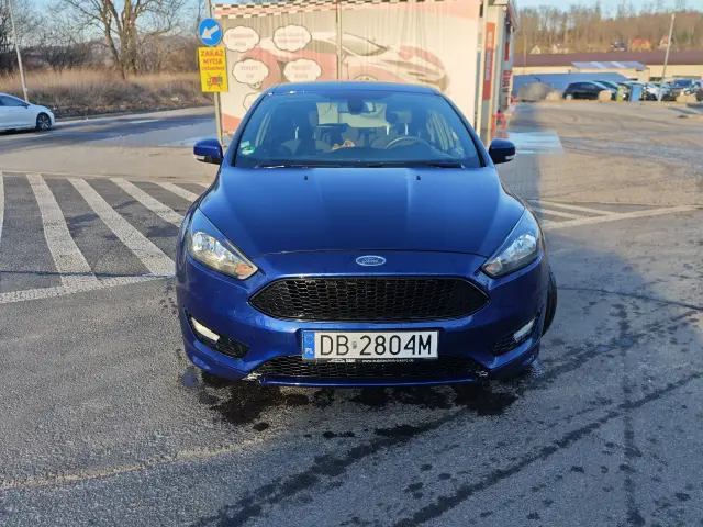 FORD Focus ST-Line Business