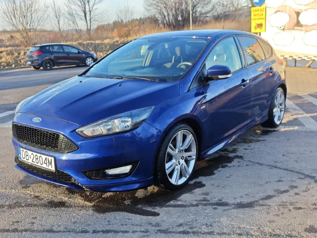 FORD Focus ST-Line Business