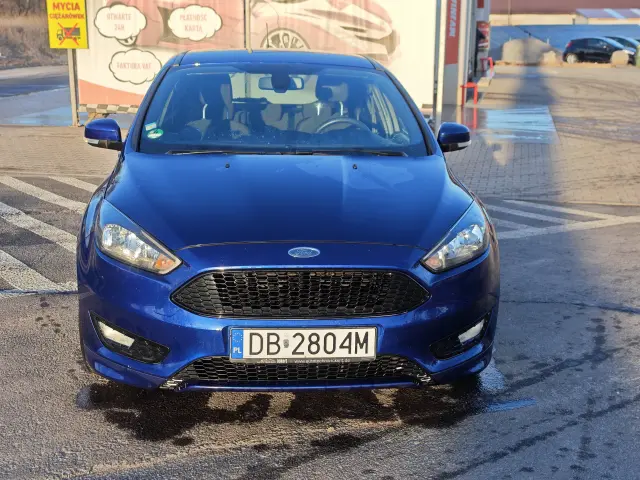 FORD Focus ST-Line Business