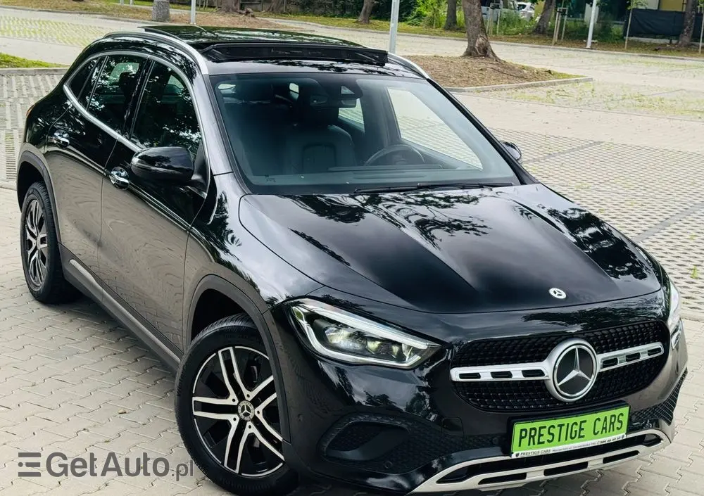 MERCEDES-BENZ GLA 200 d 8G-DCT Progressive