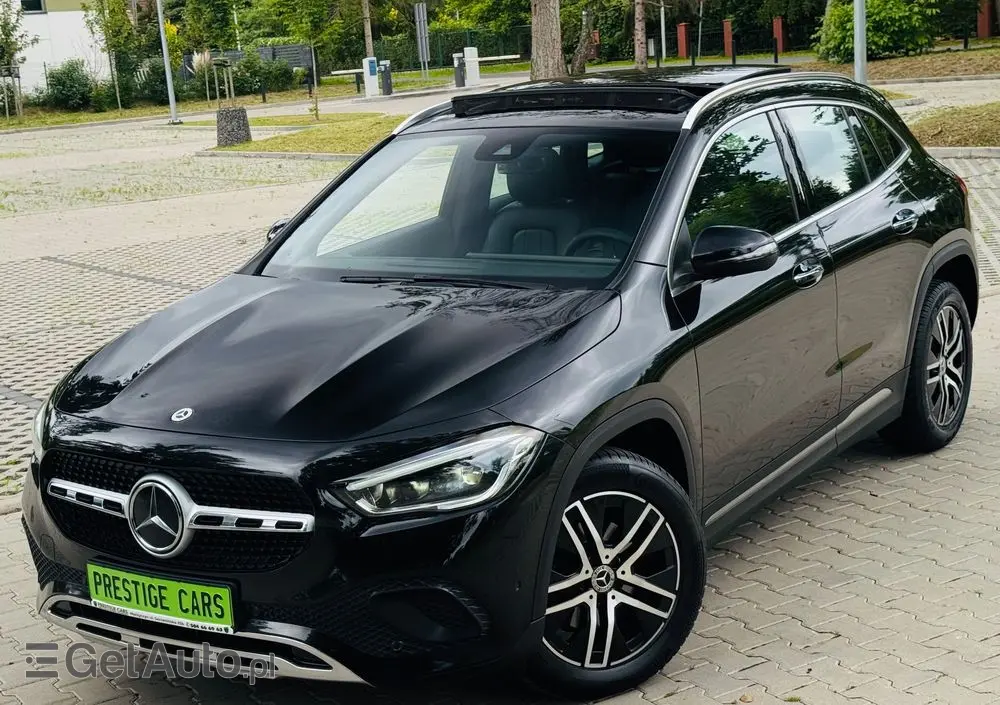 MERCEDES-BENZ GLA 200 d 8G-DCT Progressive