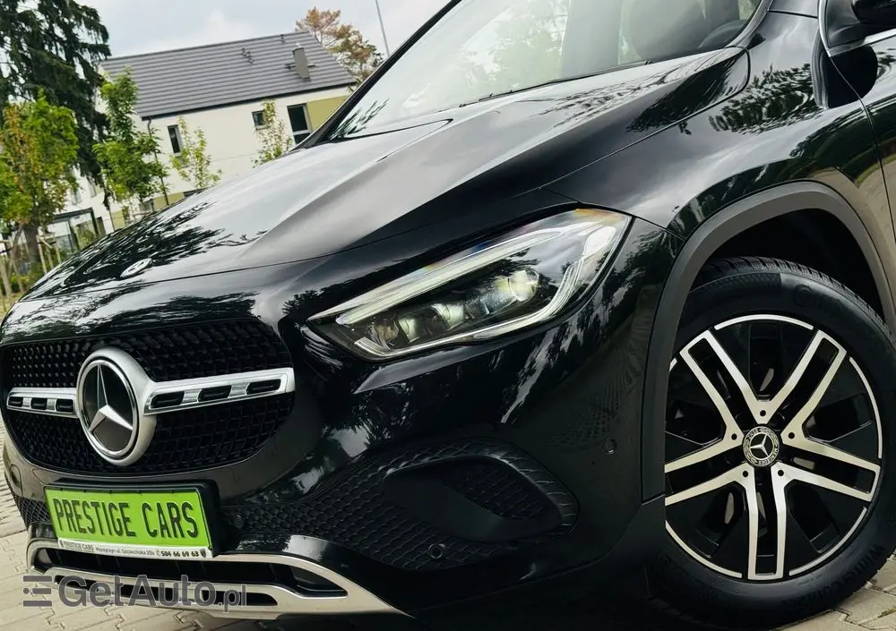 MERCEDES-BENZ GLA 200 d 8G-DCT Progressive