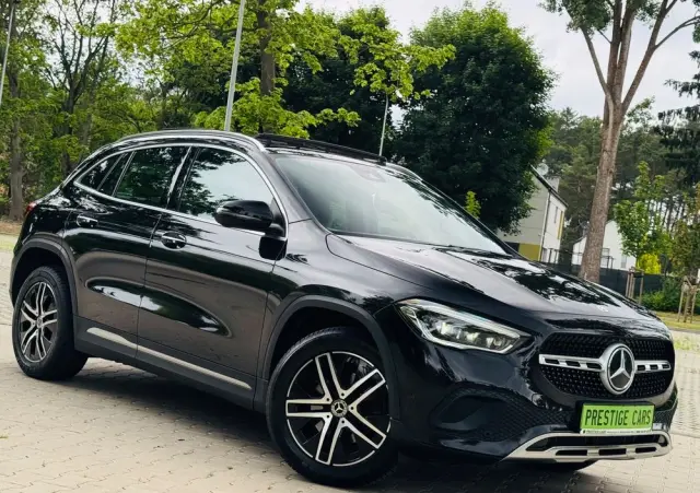 MERCEDES-BENZ GLA 200 d 8G-DCT Progressive
